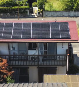岡山県倉敷市<br>住宅屋根置き